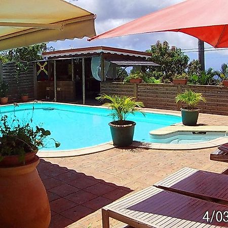 Agreable Chambre D'Hotes, Sdb, Piscine, Carbet Cuisine. Saint-Claude Dış mekan fotoğraf
