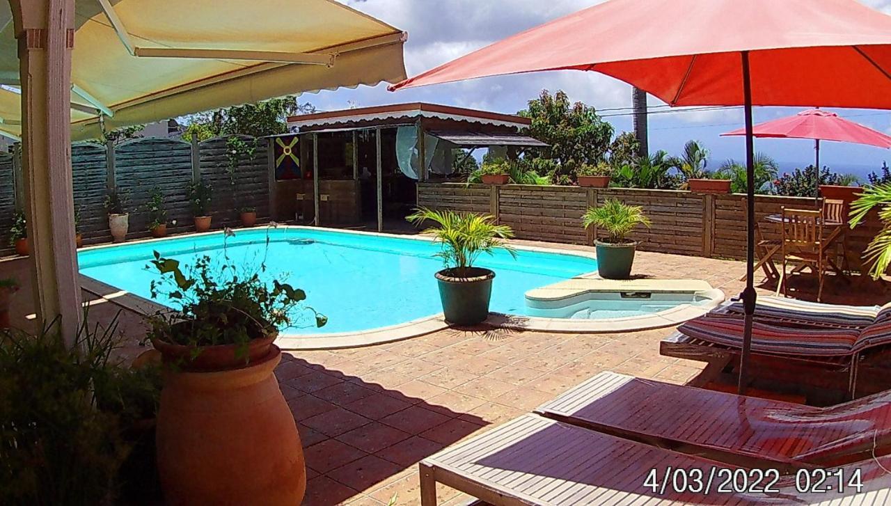 Agreable Chambre D'Hotes, Sdb, Piscine, Carbet Cuisine. Saint-Claude Dış mekan fotoğraf